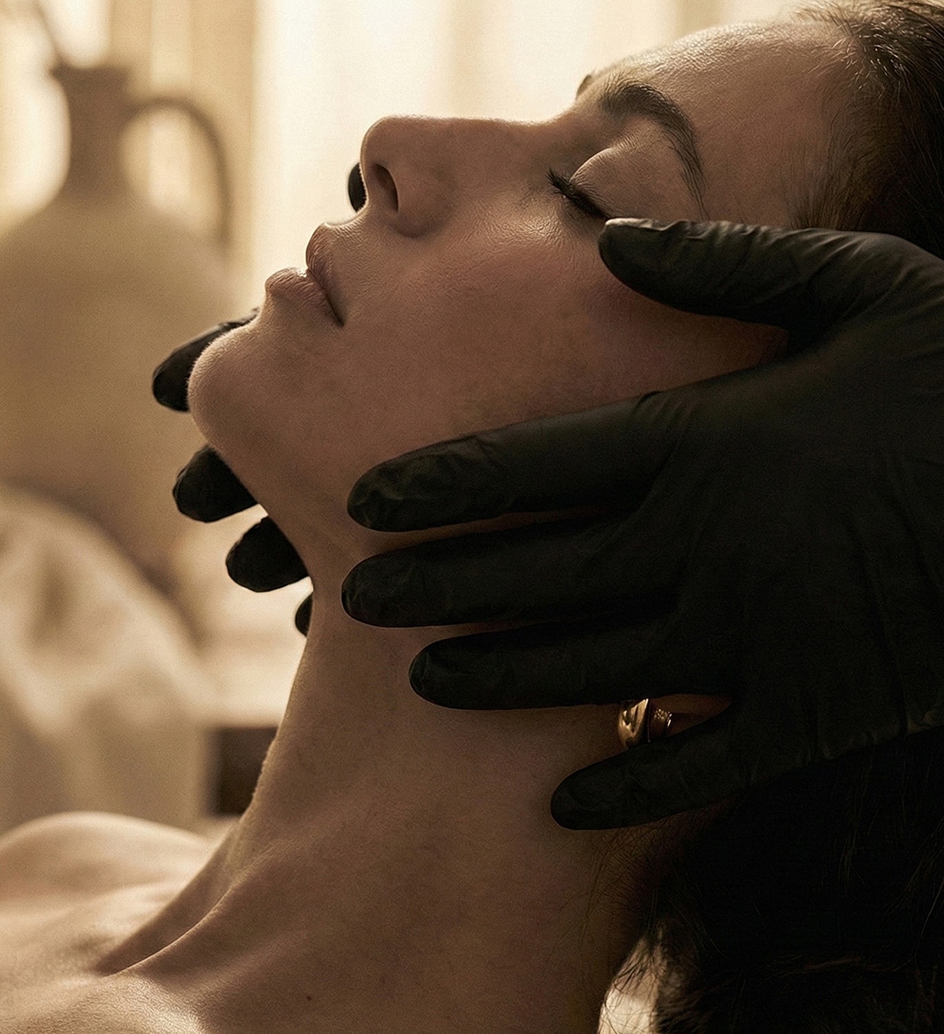 Beauty treatment in a serene, soothing environment.